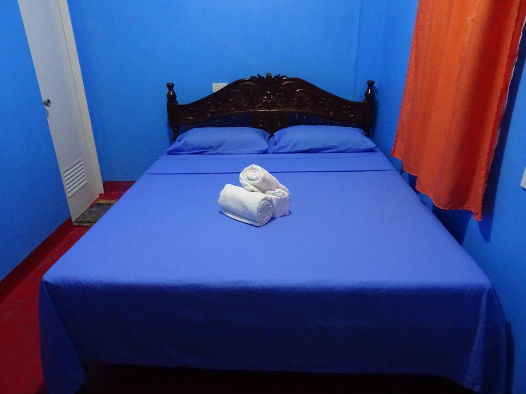 Happy Buddha Inn بويرتو غاليرا المظهر الخارجي الصورة